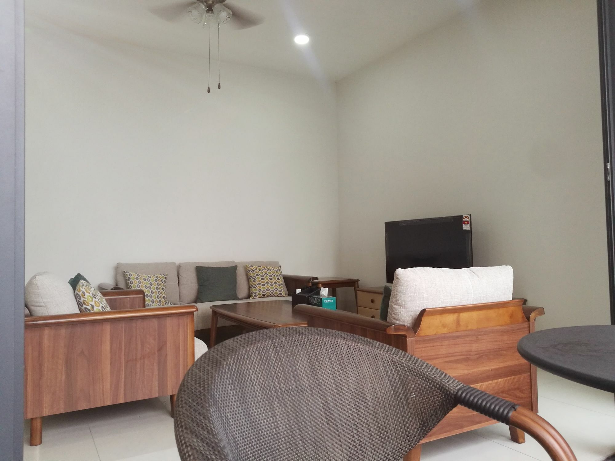 Apartment Grain Of *
